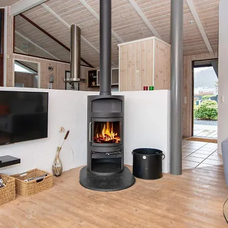 7 Person In Sj Lund Holiday home