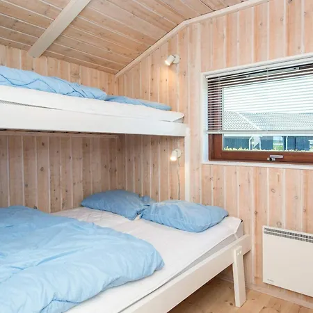 7 Person In Sj Lund Holiday home *